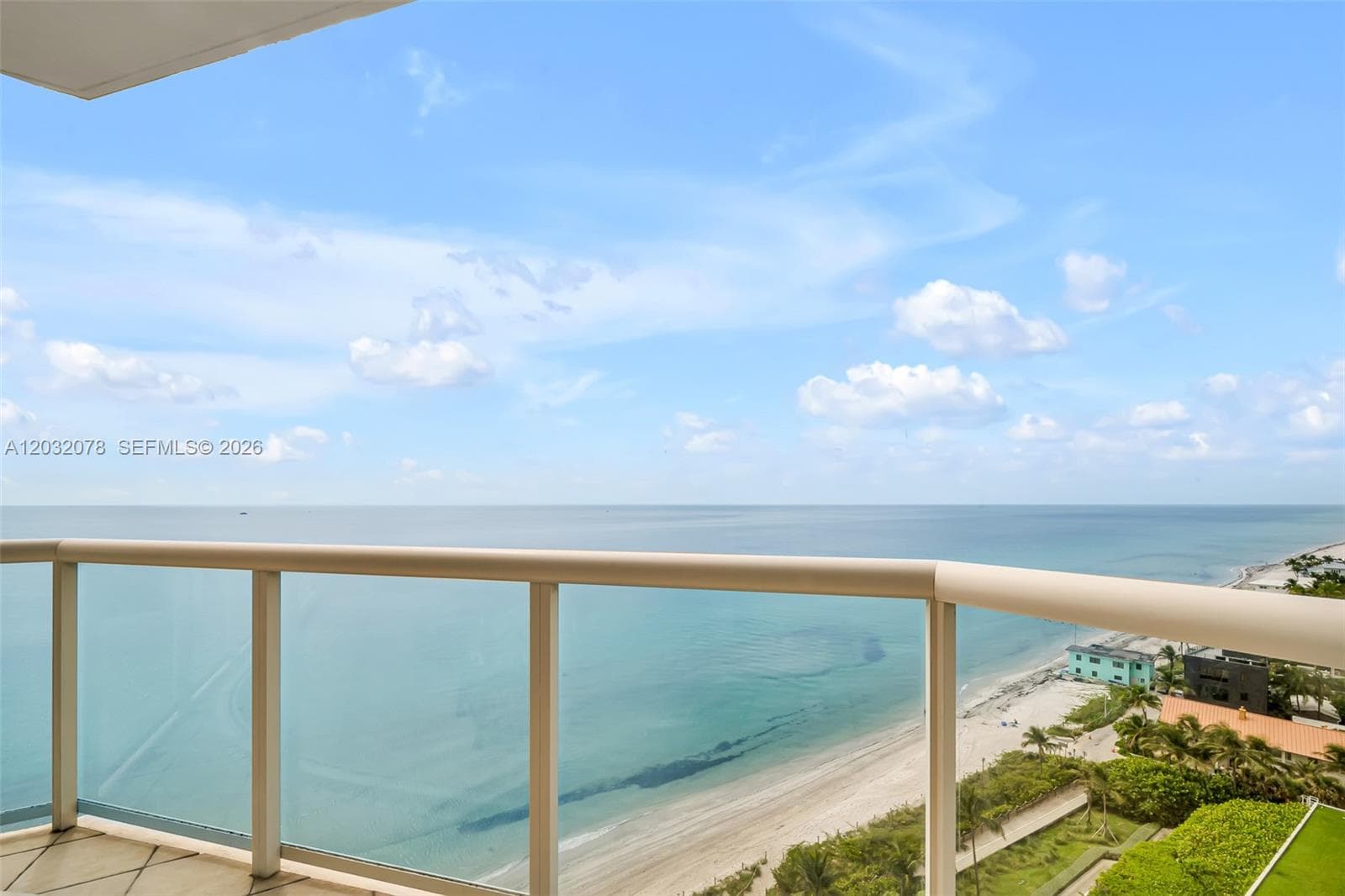 6051 N Ocean Dr 1501 photo 4