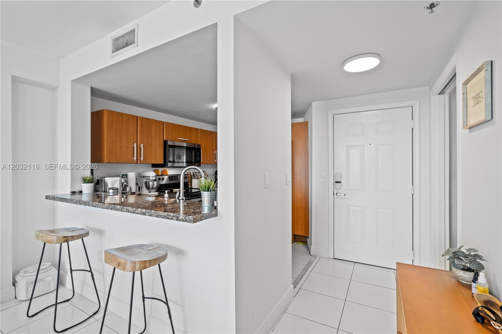 6362 Collins Ave 312 photo 8