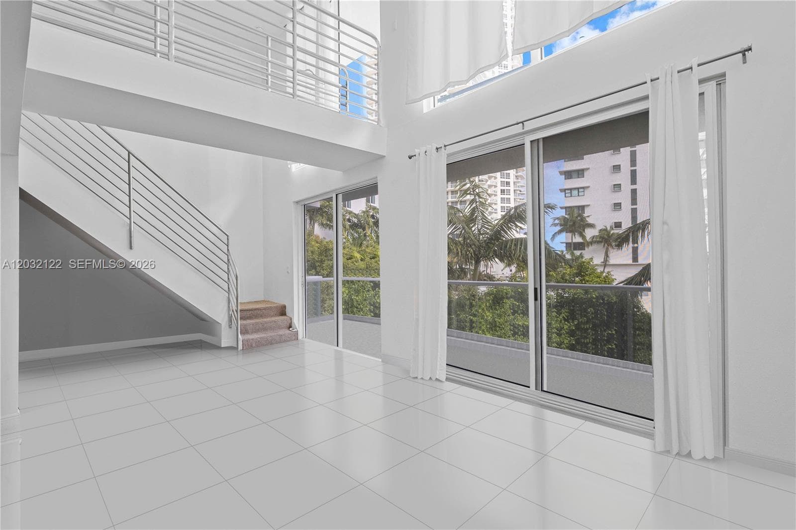 6362 Collins Ave 312 photo 1