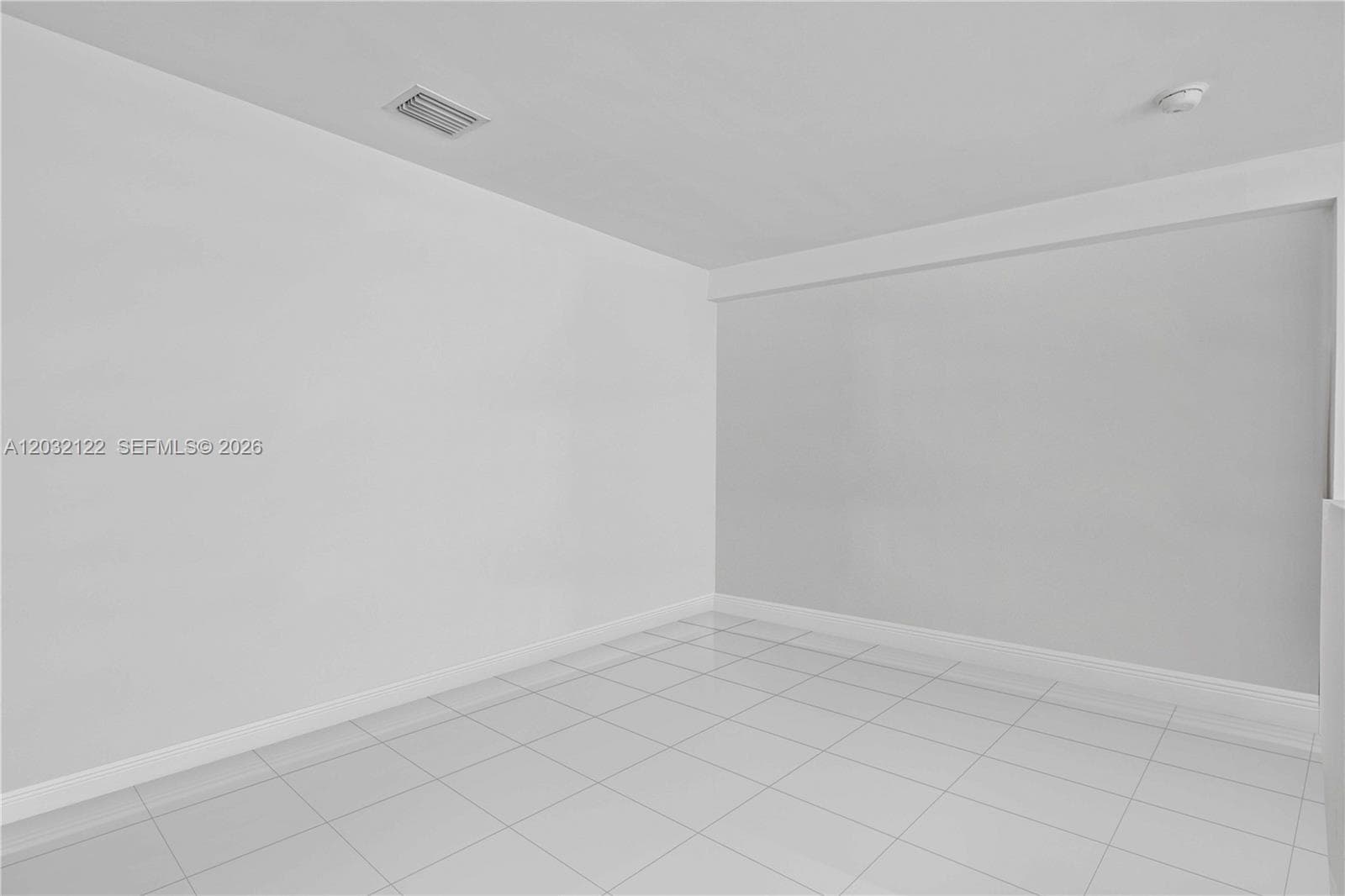 6362 Collins Ave 312 photo 18