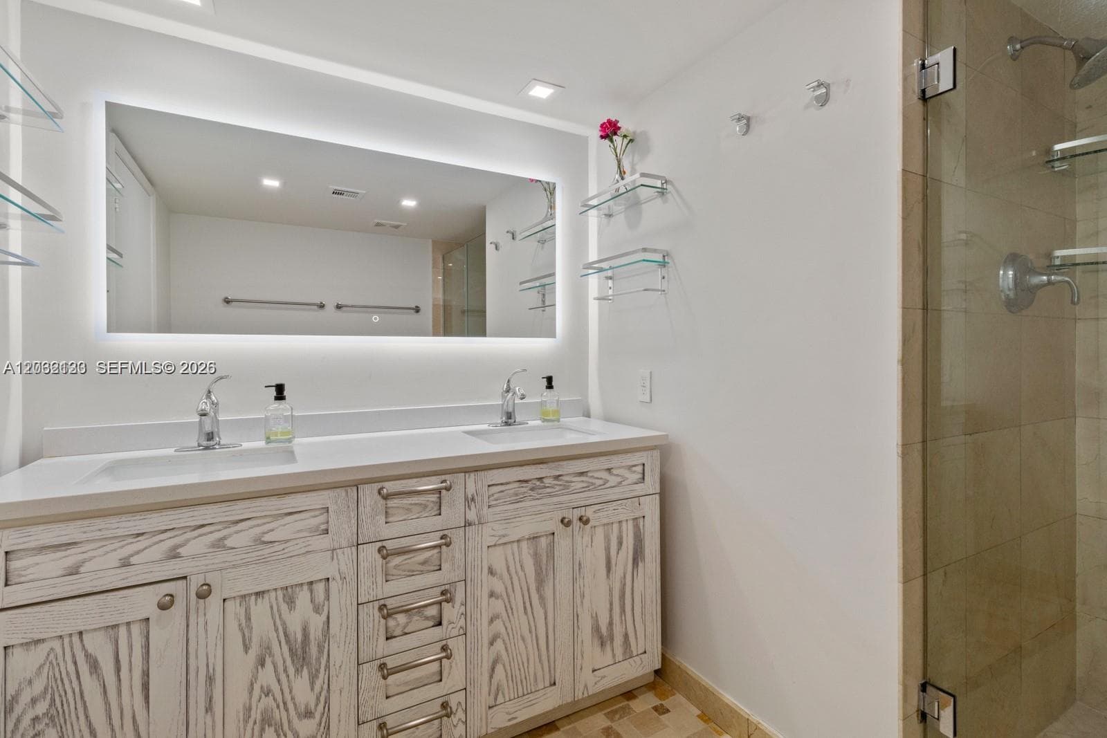 520 Brickell Key Dr A307 photo 23