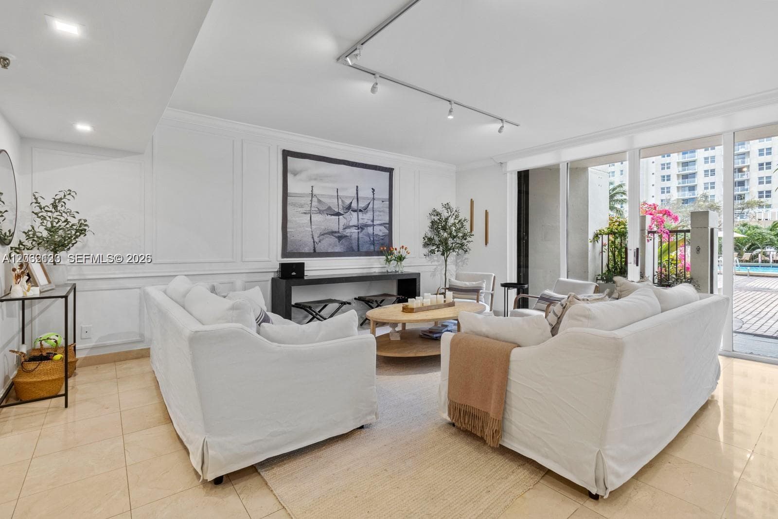 520 Brickell Key Dr A307 photo 4