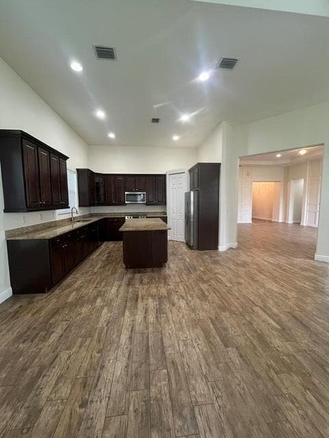 6326 Grebe Court photo 14