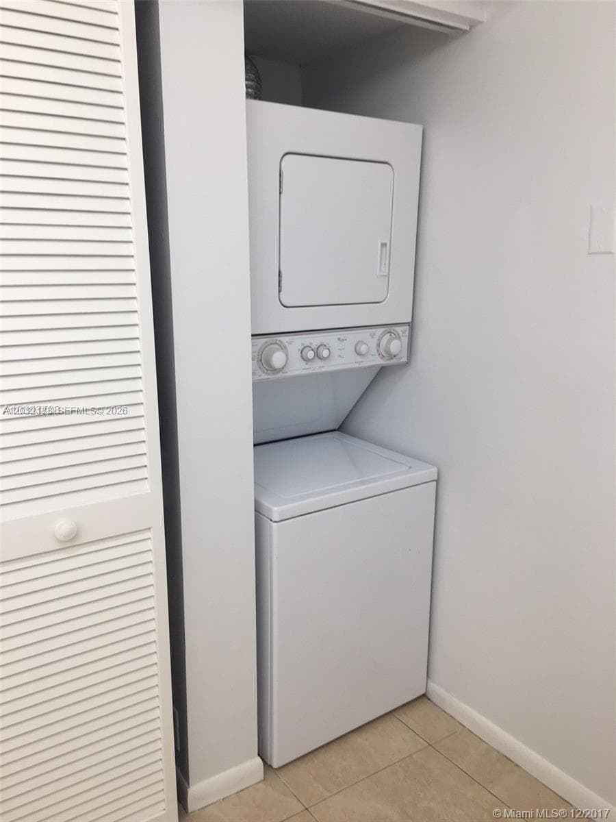 9341 Collins Ave 1006 photo 6