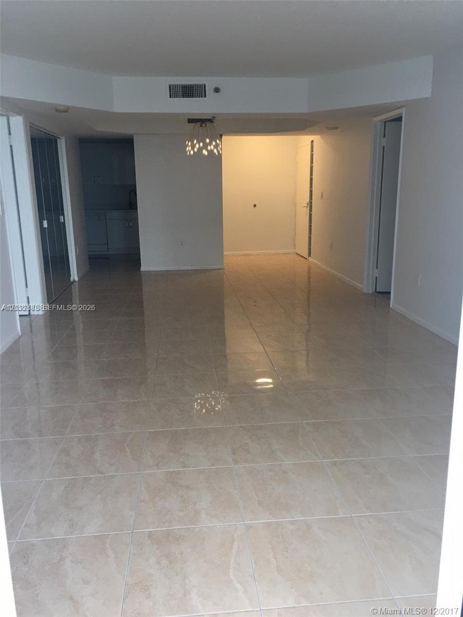 9341 Collins Ave 1006 photo 3