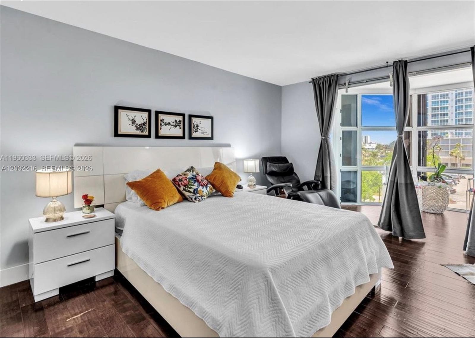 6423 Collins Ave 409 photo 23