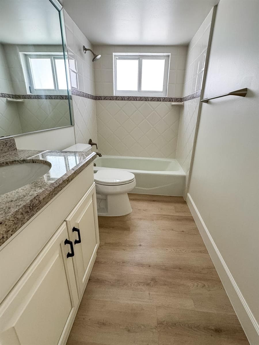 1110 Bel Air Drive B photo 14
