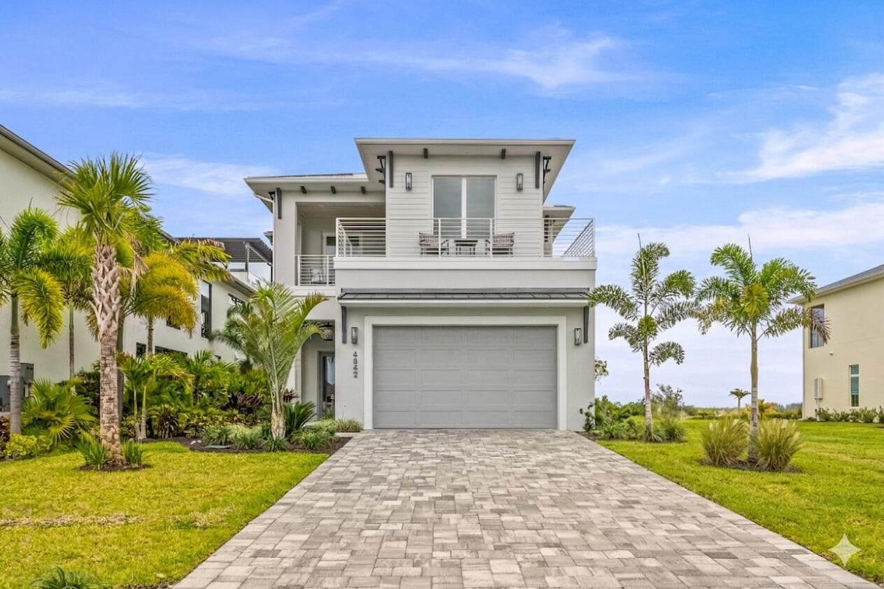 4842 S Harbor Drive photo 1