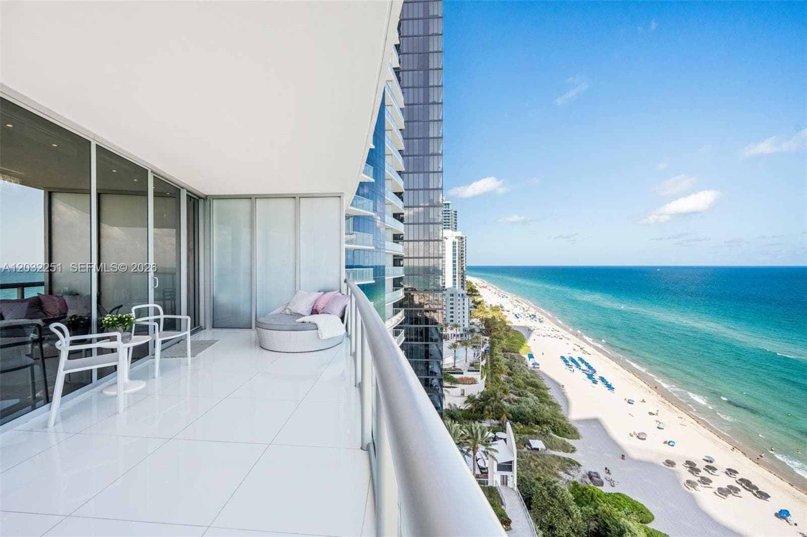 17121 Collins Ave 1802 photo 3