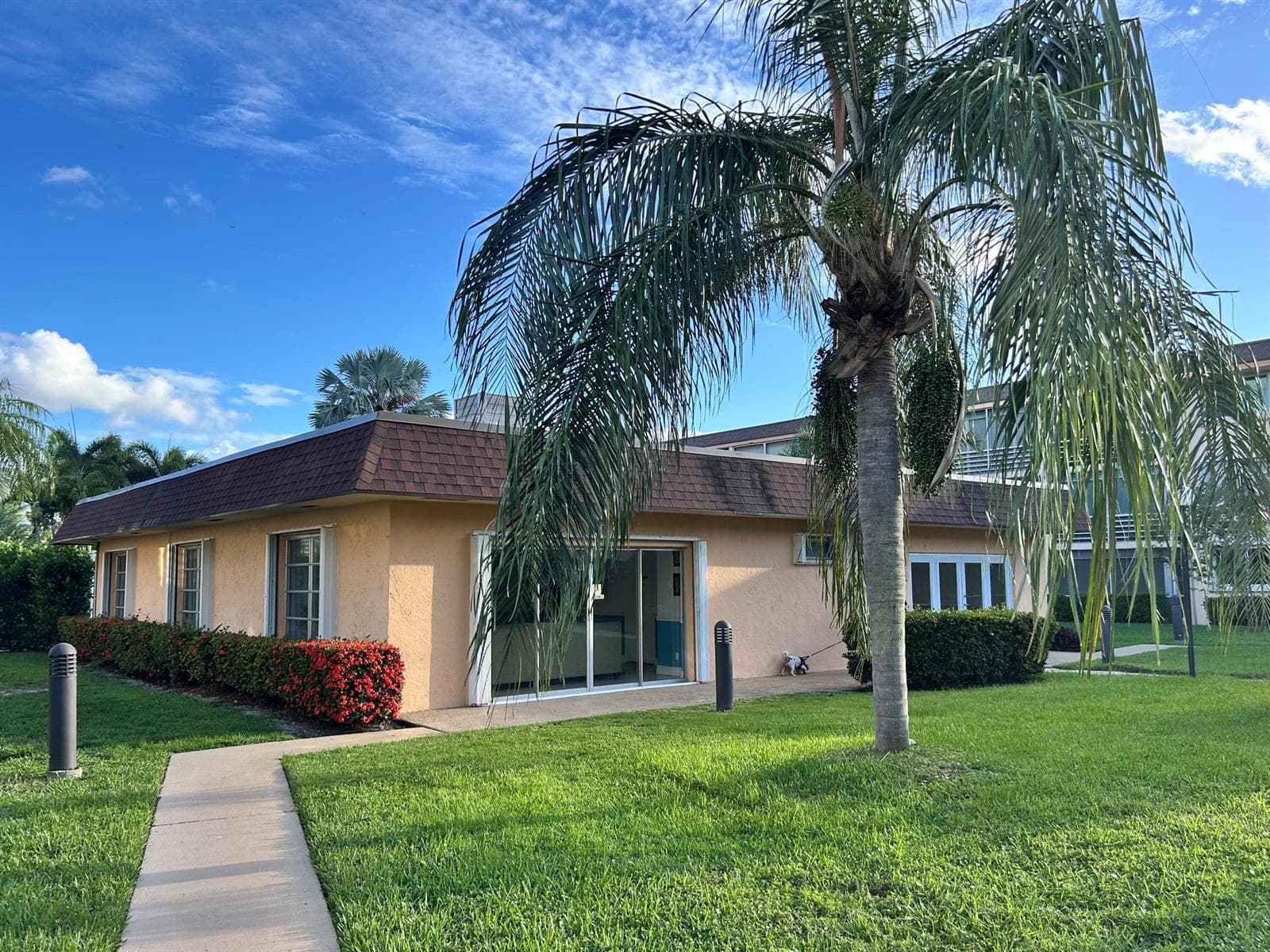 4500 N Federal Highway photo 19