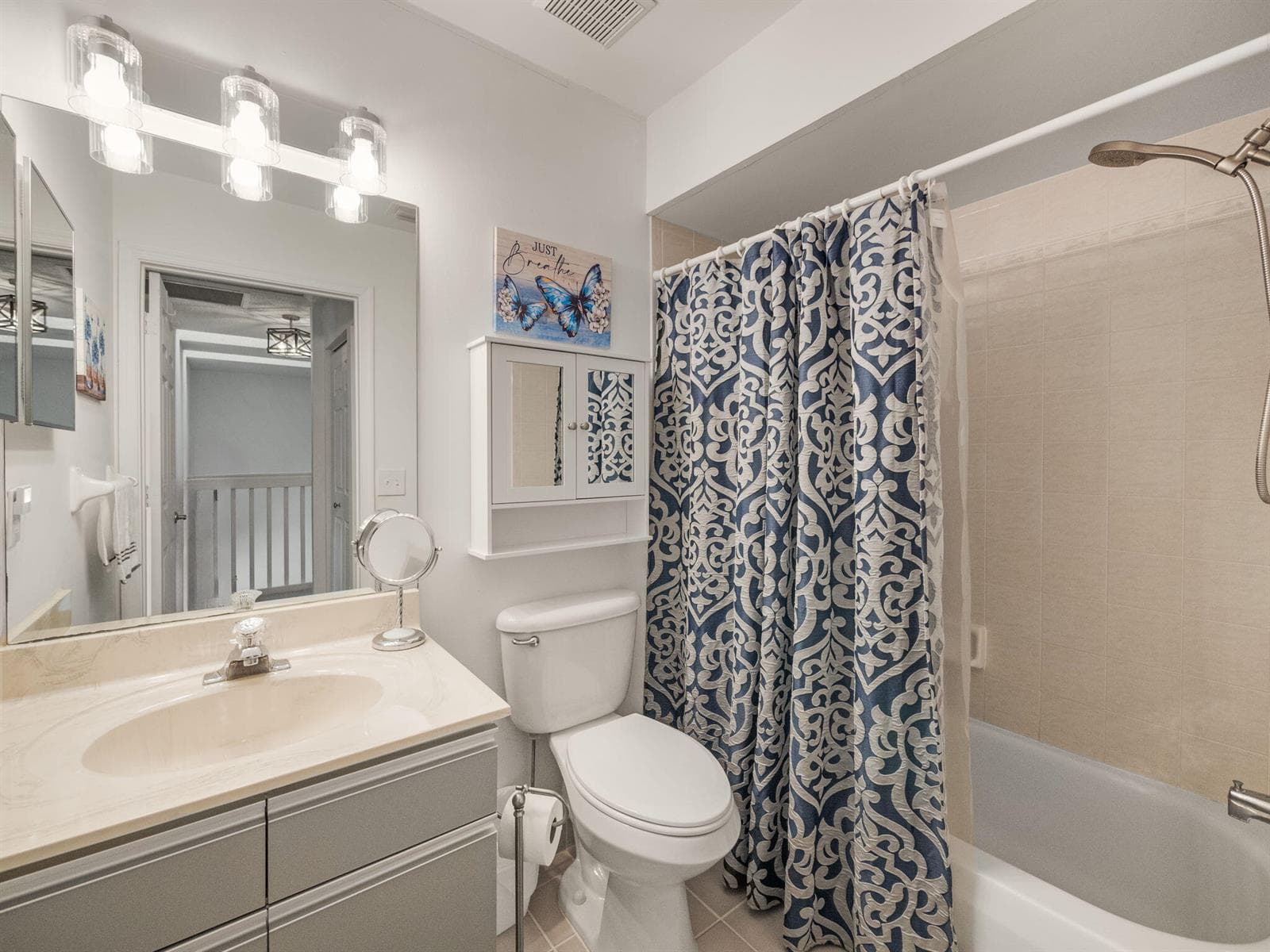 1103 Landings Boulevard photo 18