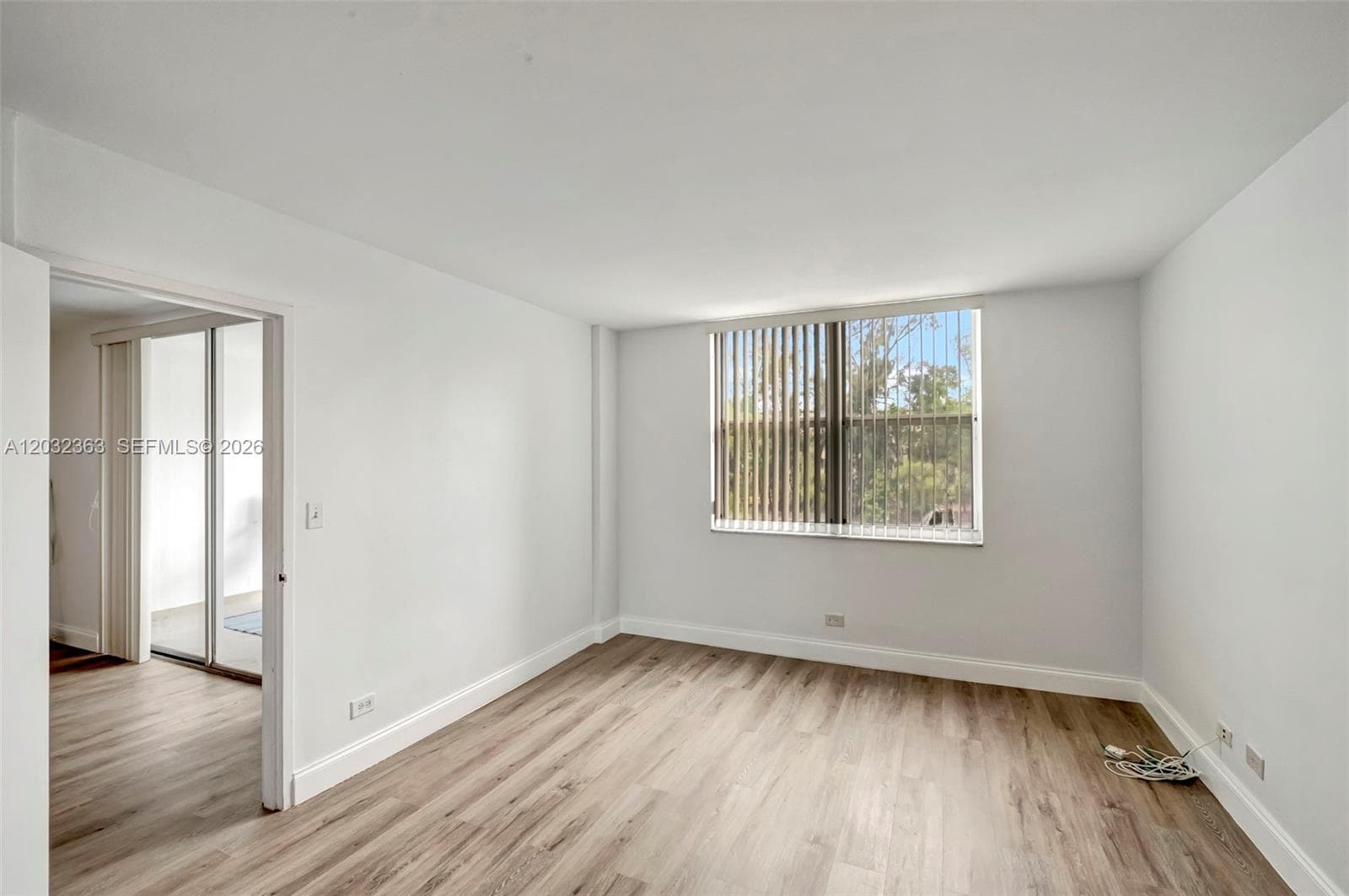 3660 NE 166th St 205 photo 11