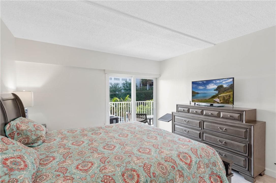 95 N Birch Road 405 photo 13