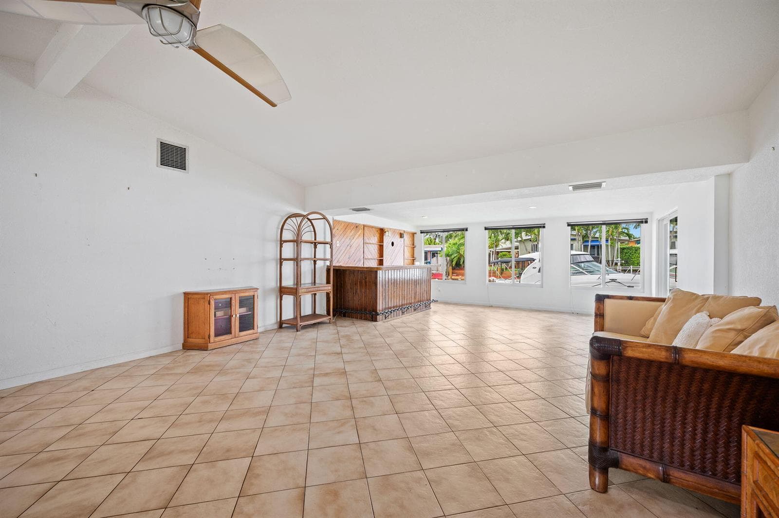 2637 Marathon Lane photo 7