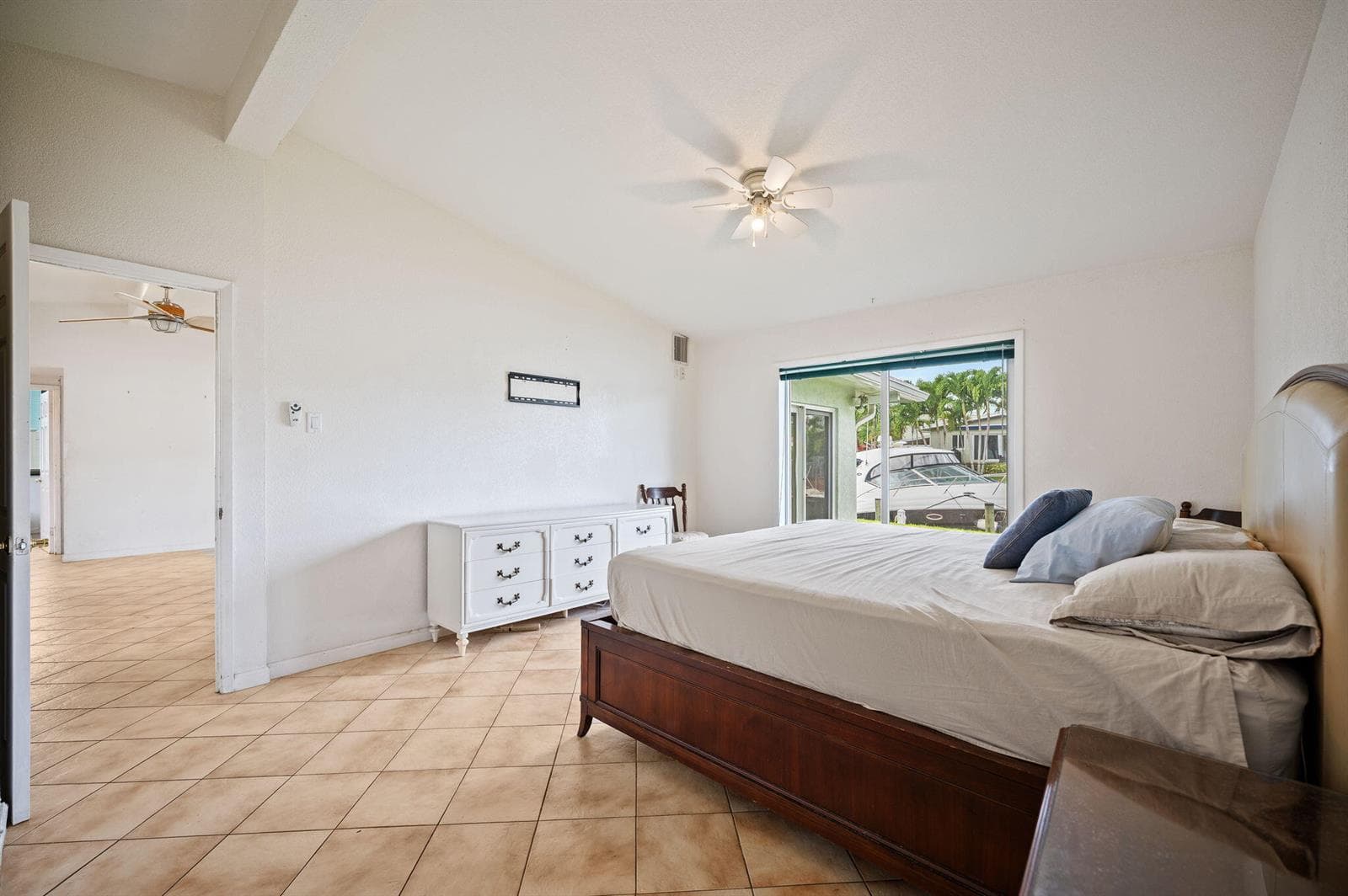 2637 Marathon Lane photo 14