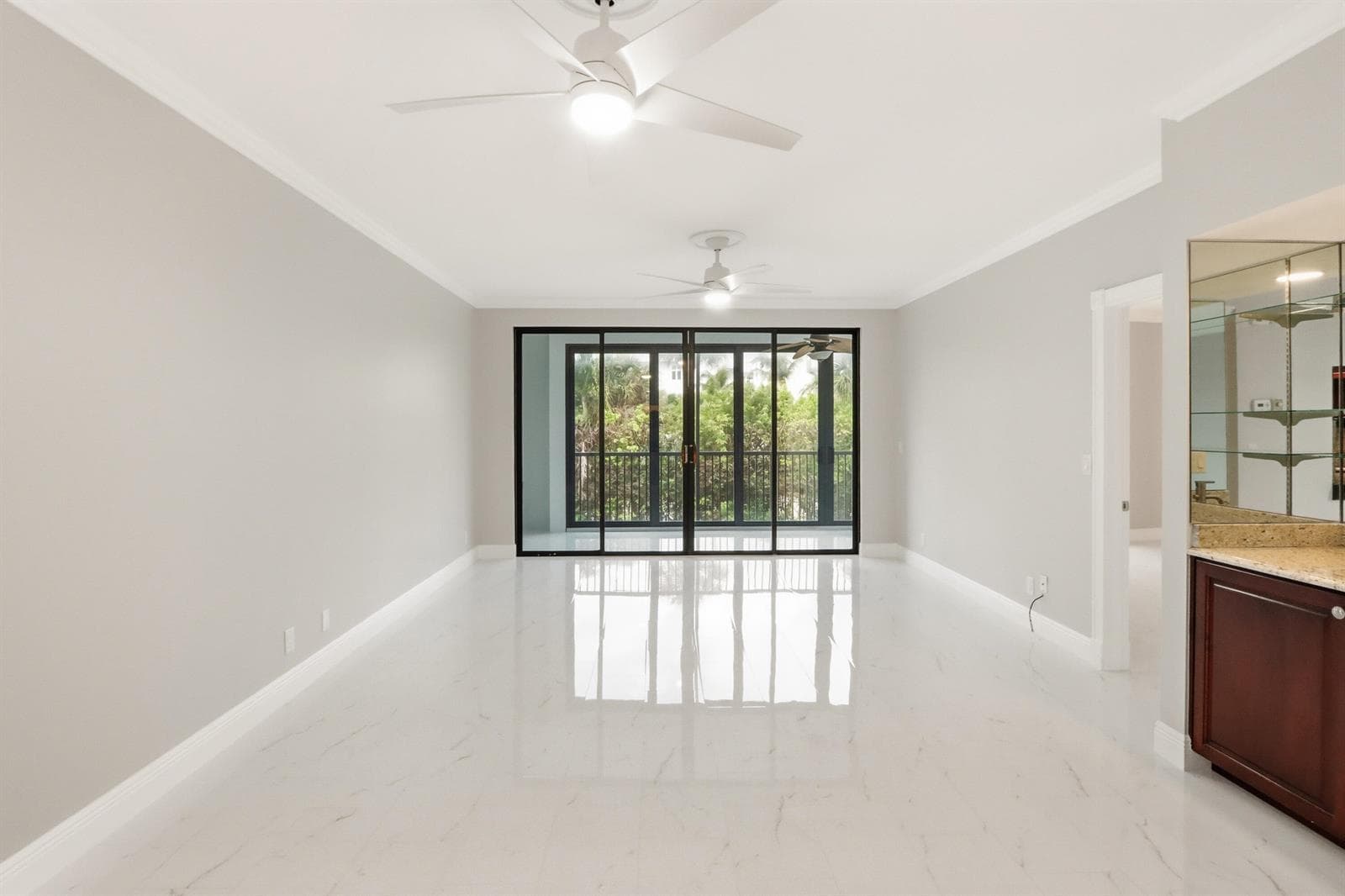 220 Lake Drive 206 photo 8