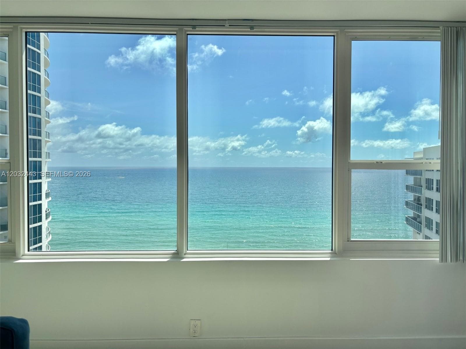 3505 S Ocean Dr 1506 photo 16