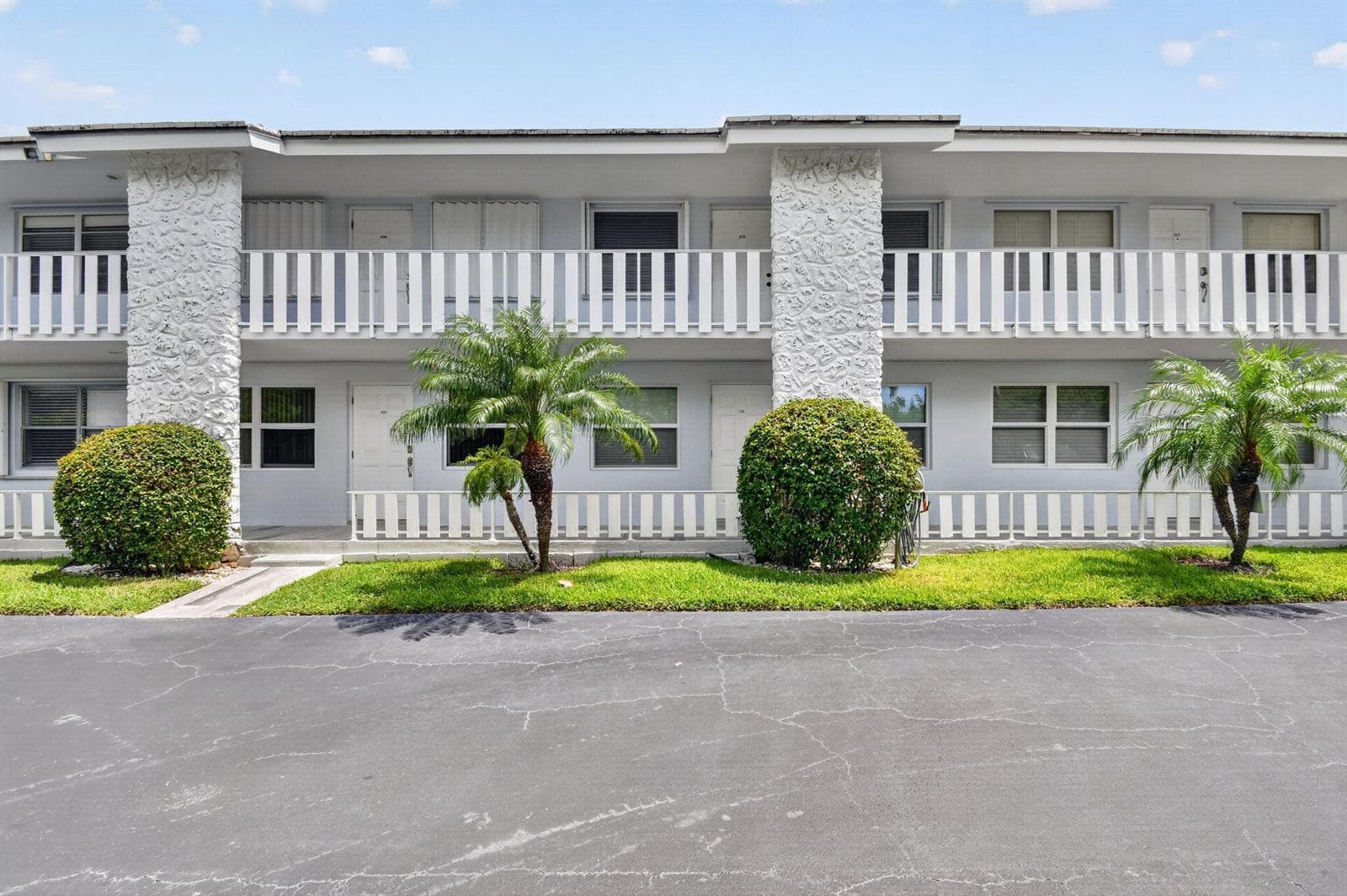 5520 N Ocean Boulevard N 110 photo 2