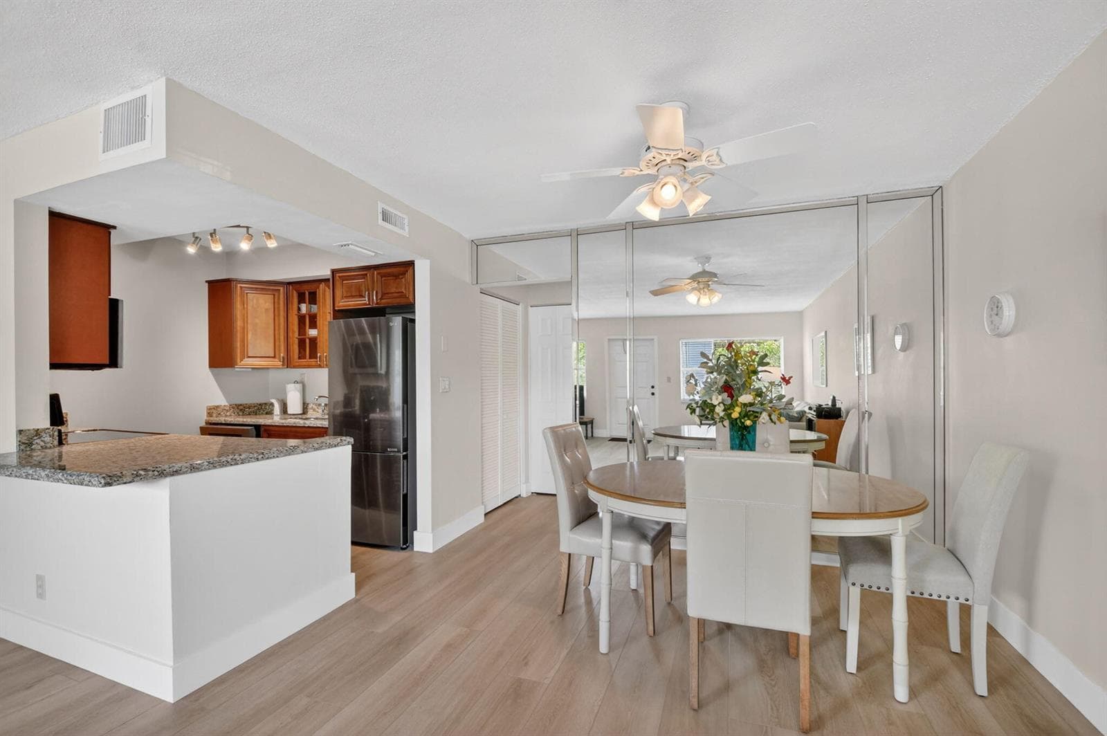 5520 N Ocean Boulevard N 110 photo 12