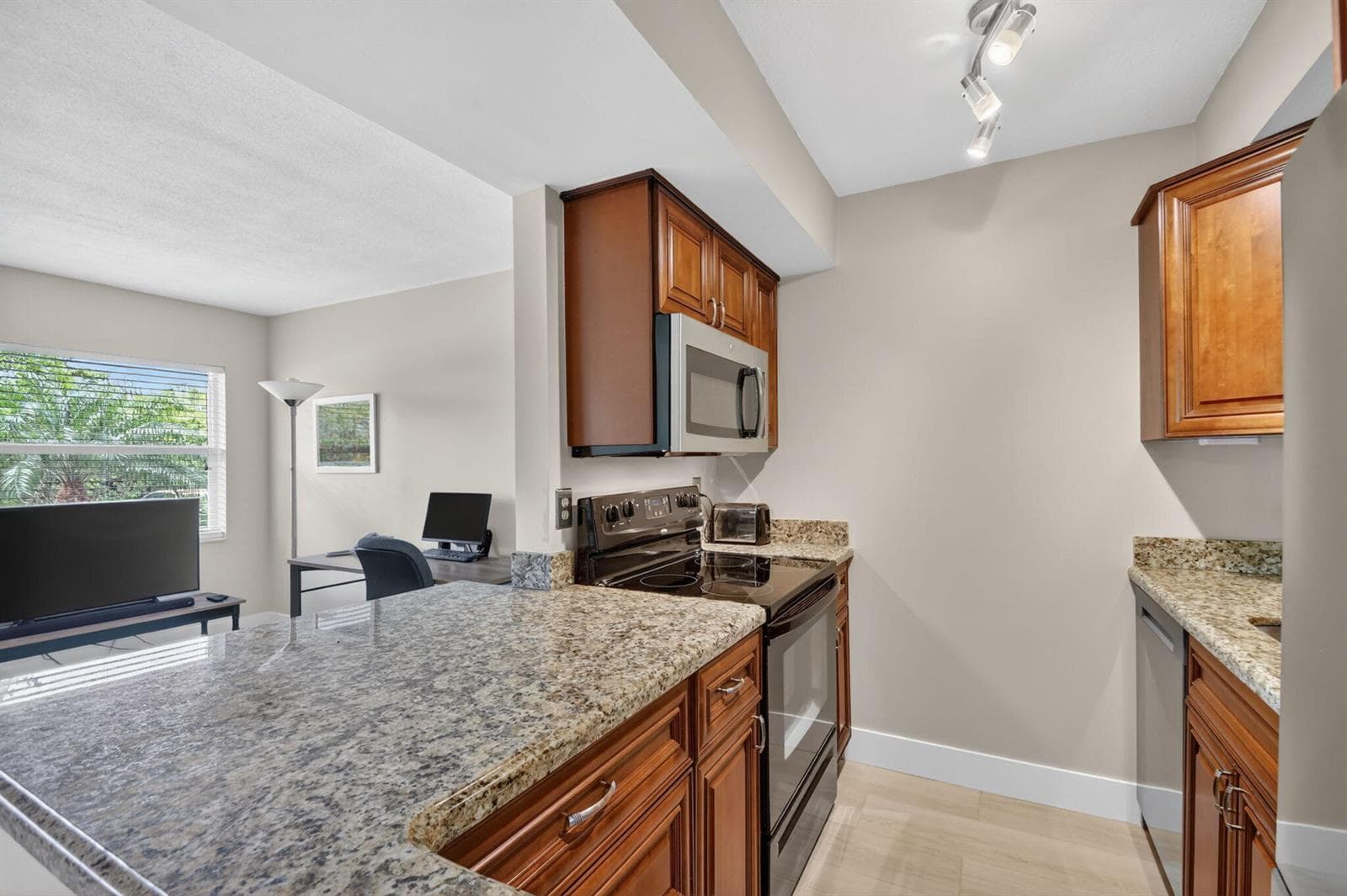 5520 N Ocean Boulevard N 110 photo 20