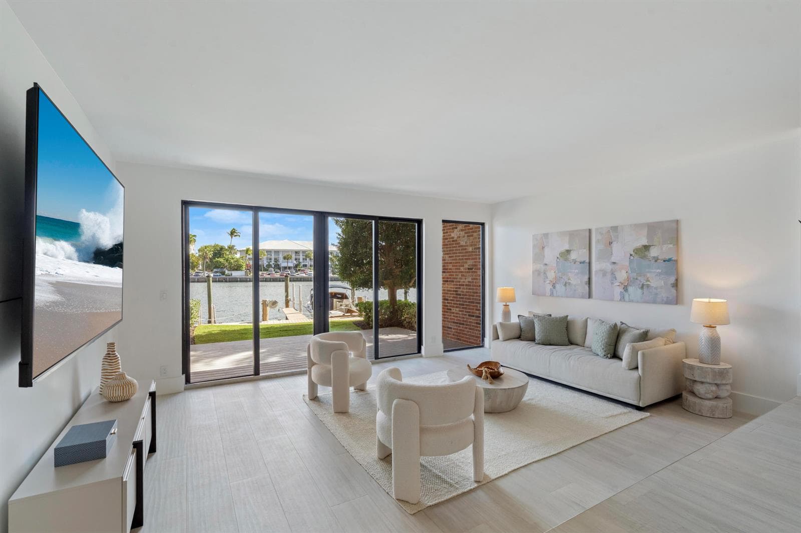 1800 S Ocean Drive 109 photo 7
