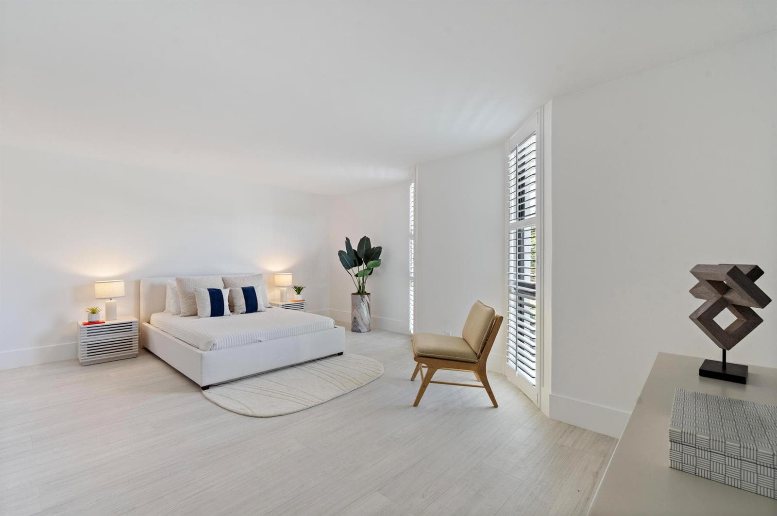 1800 S Ocean Drive 109 photo 25