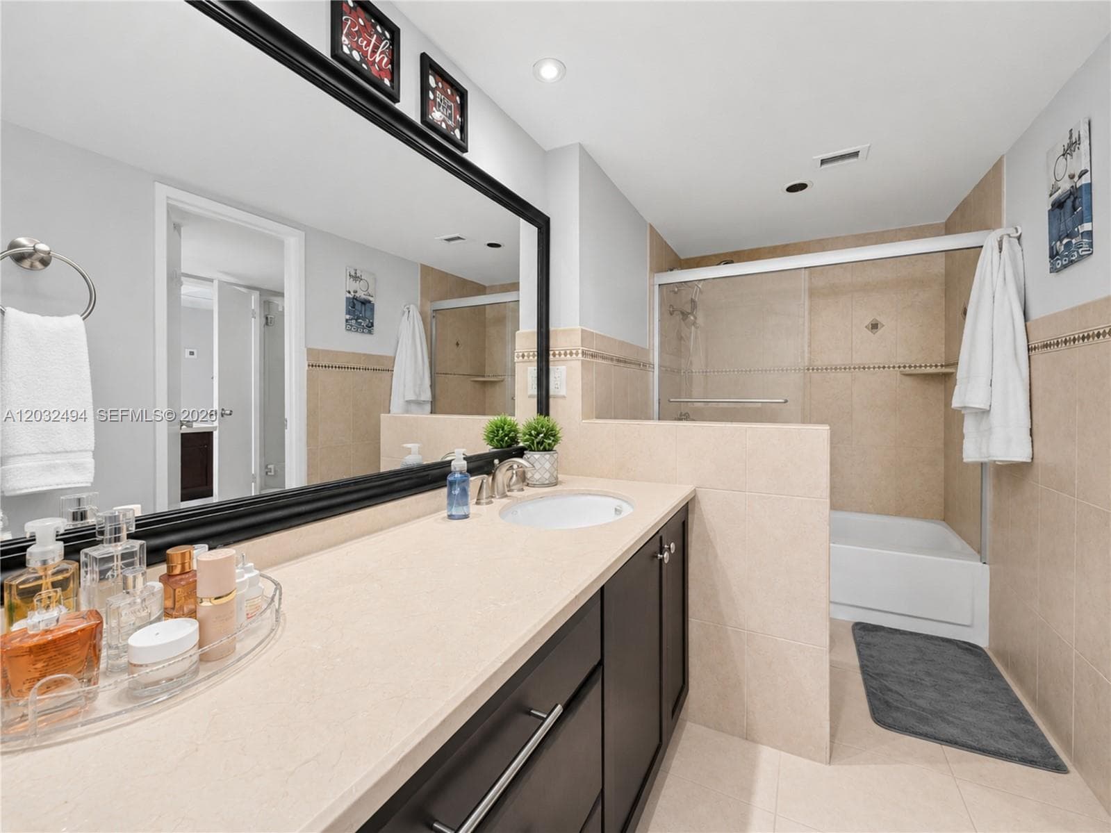 5701 Collins Ave 1711 photo 8