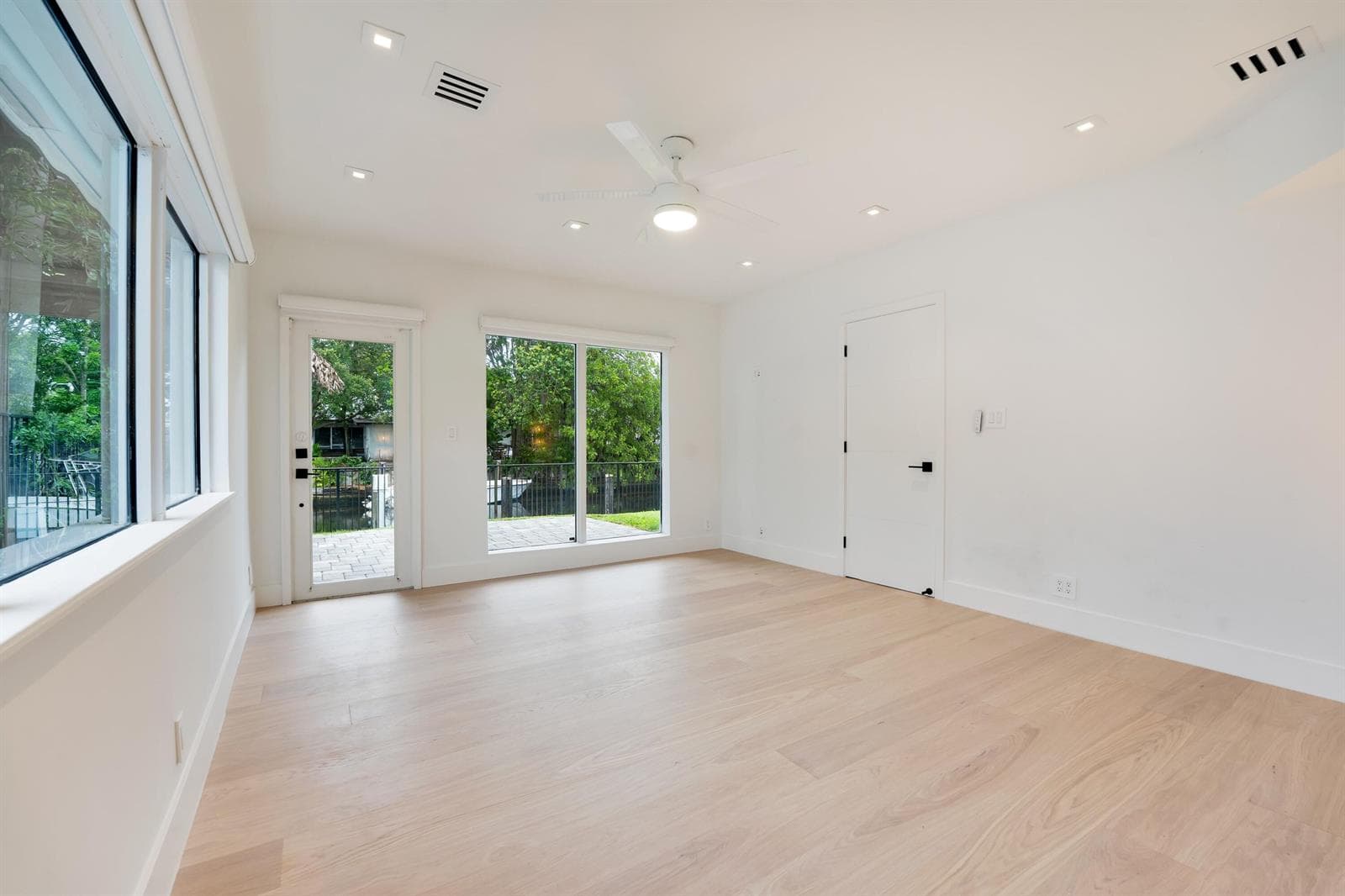 2524 Marathon Lane photo 19