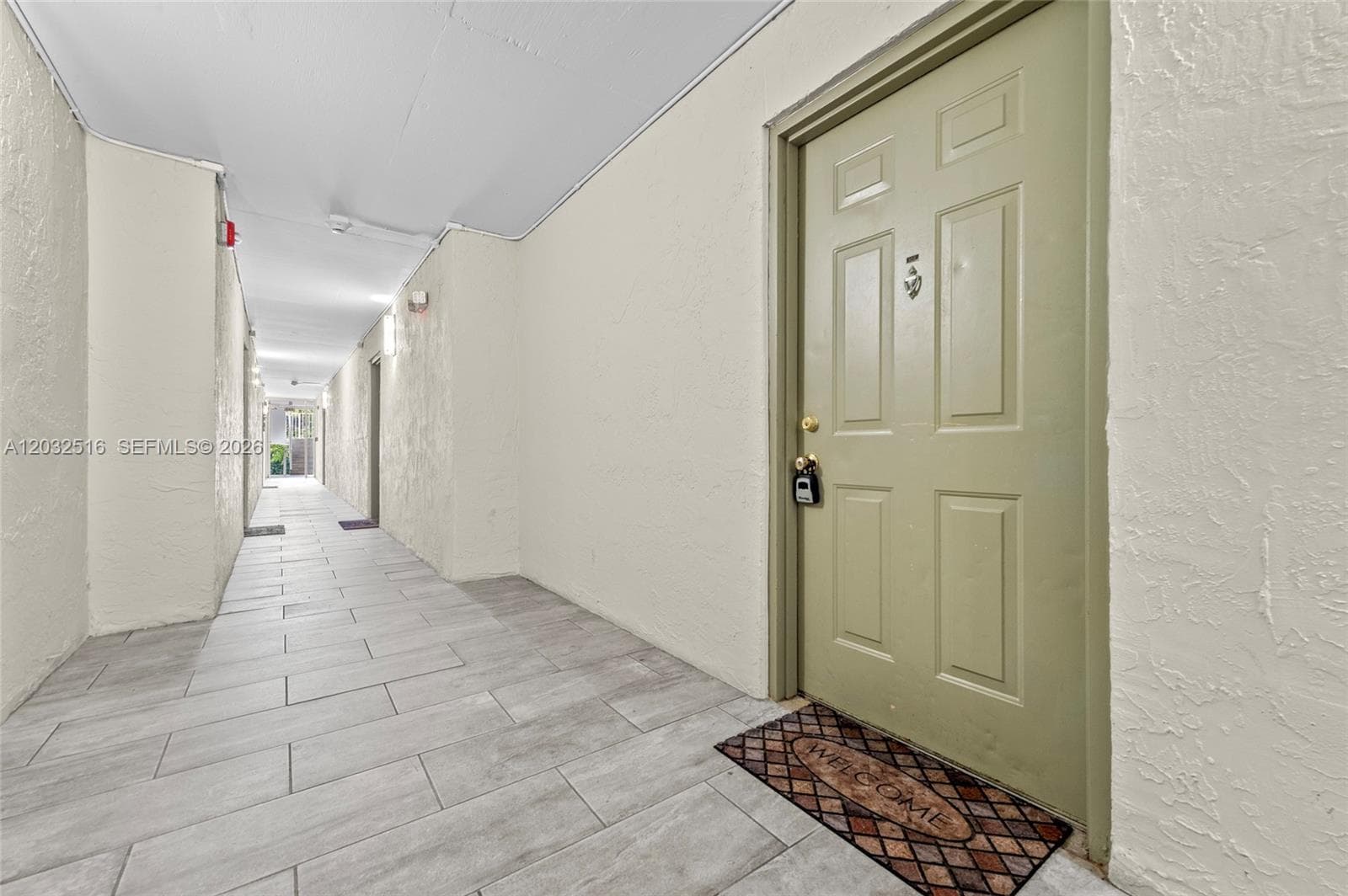 8240 SW 210th 106 photo 3
