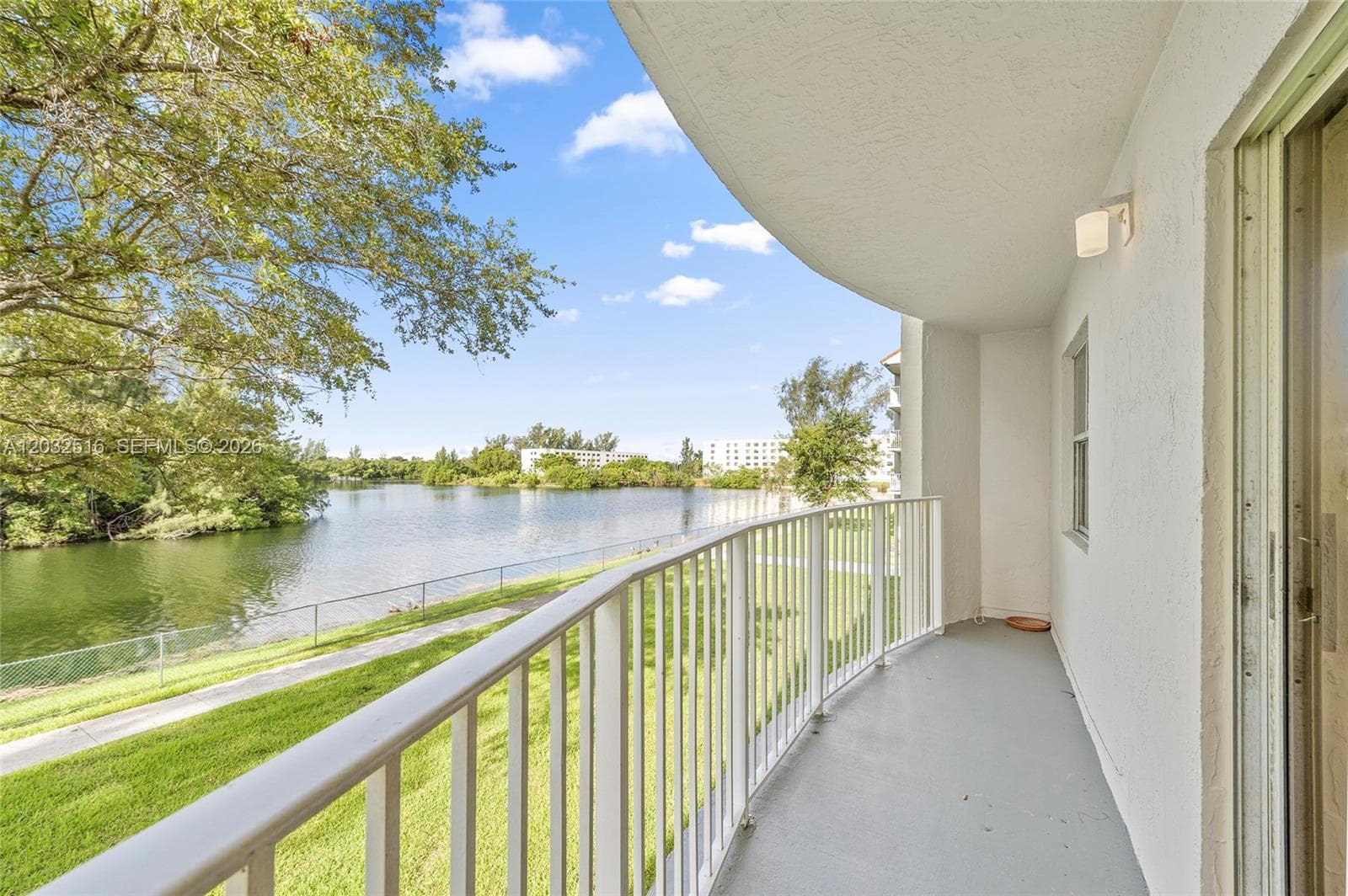 8240 SW 210th 106 photo 1