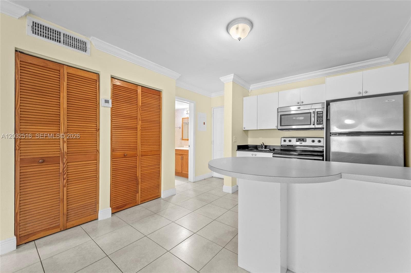 8240 SW 210th 106 photo 8