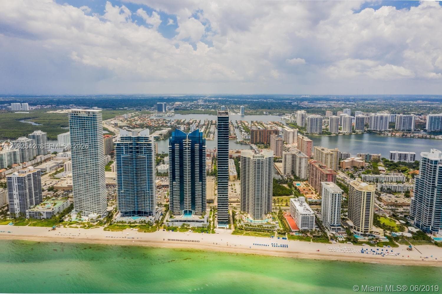 17201 Collins Ave# DEN 1203 photo 23