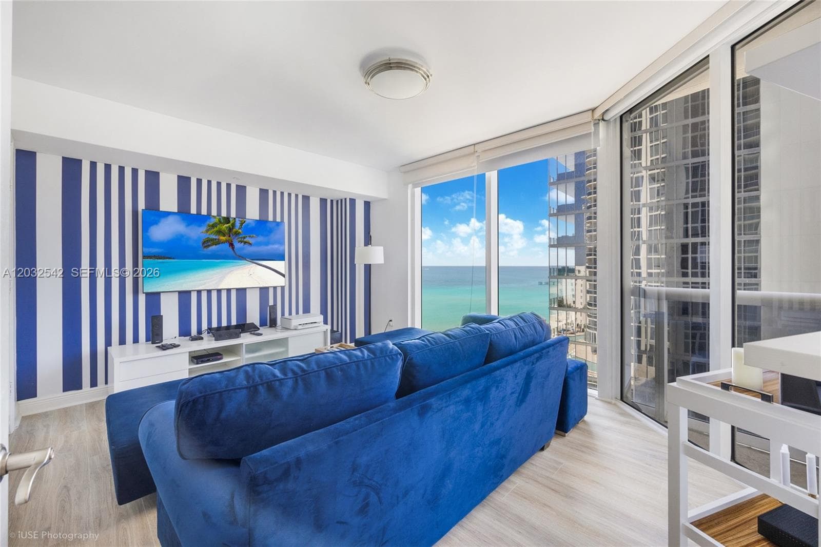 17201 Collins Ave# DEN 1203 photo 17