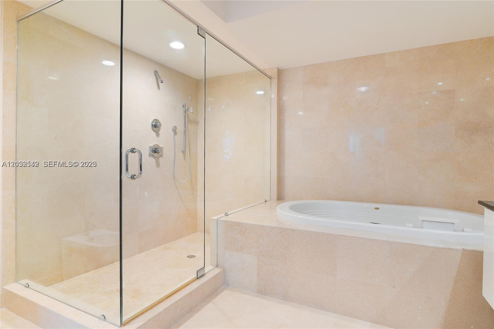 17201 Collins Ave# DEN 1203 photo 16