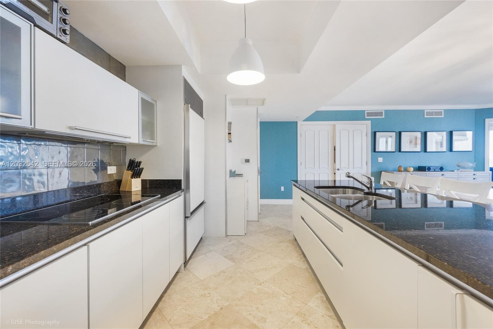 17201 Collins Ave# DEN 1203 photo 8