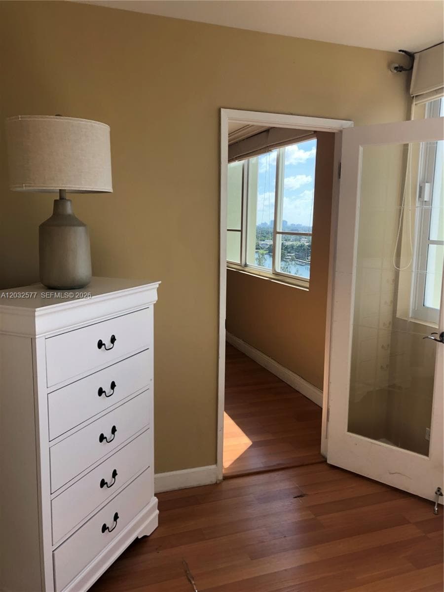 5005 Collins Ave 1202 photo 12