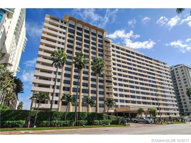 5005 Collins Ave 1202 photo 1