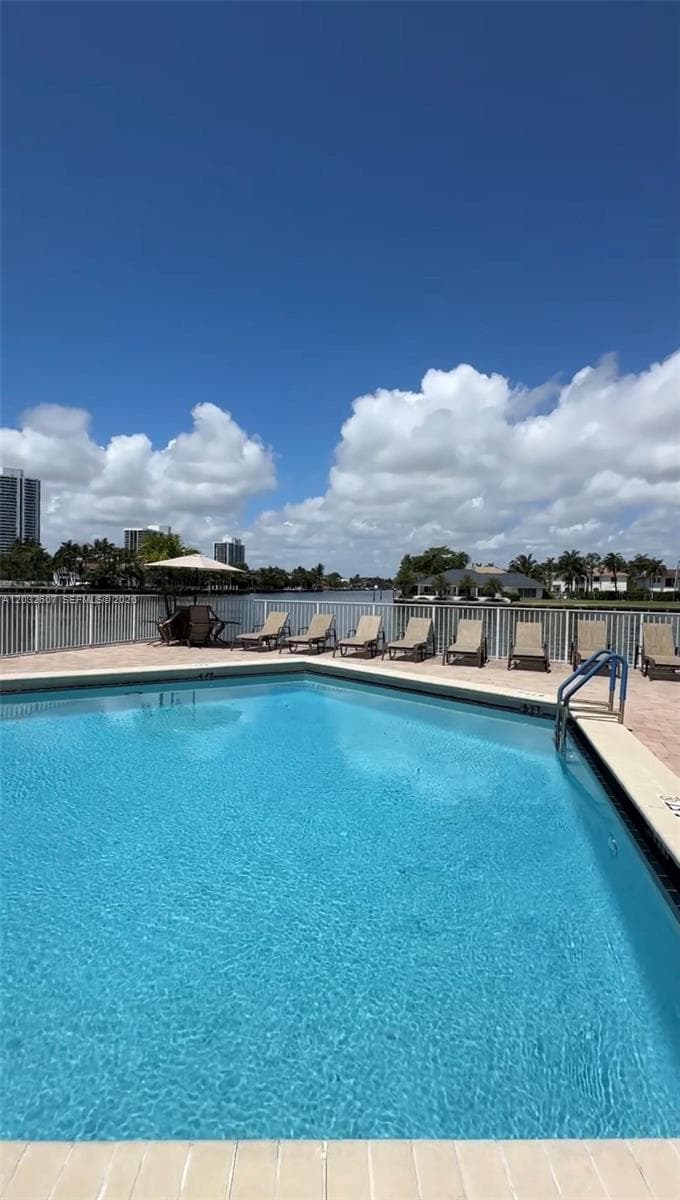 3161 S Ocean Dr 803 photo 22