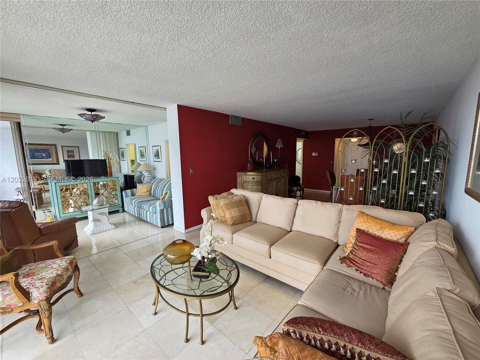 400 Leslie Dr 1124 photo 10