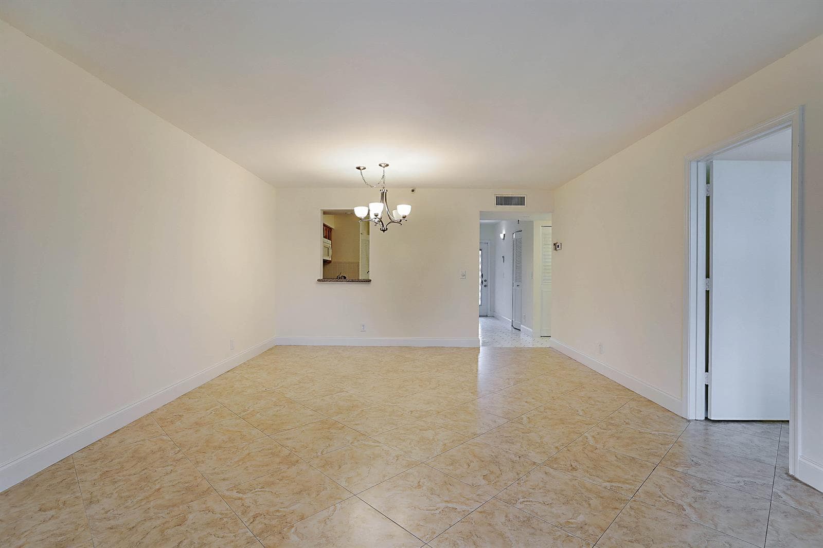 14527 Bonaire Boulevard 203 photo 17