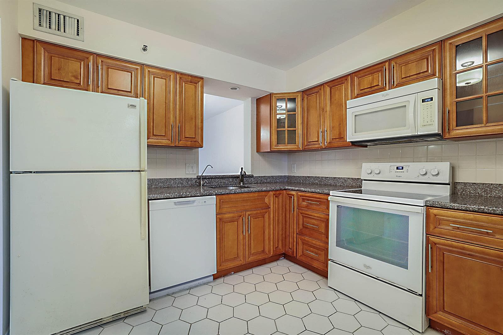 14527 Bonaire Boulevard 203 photo 5