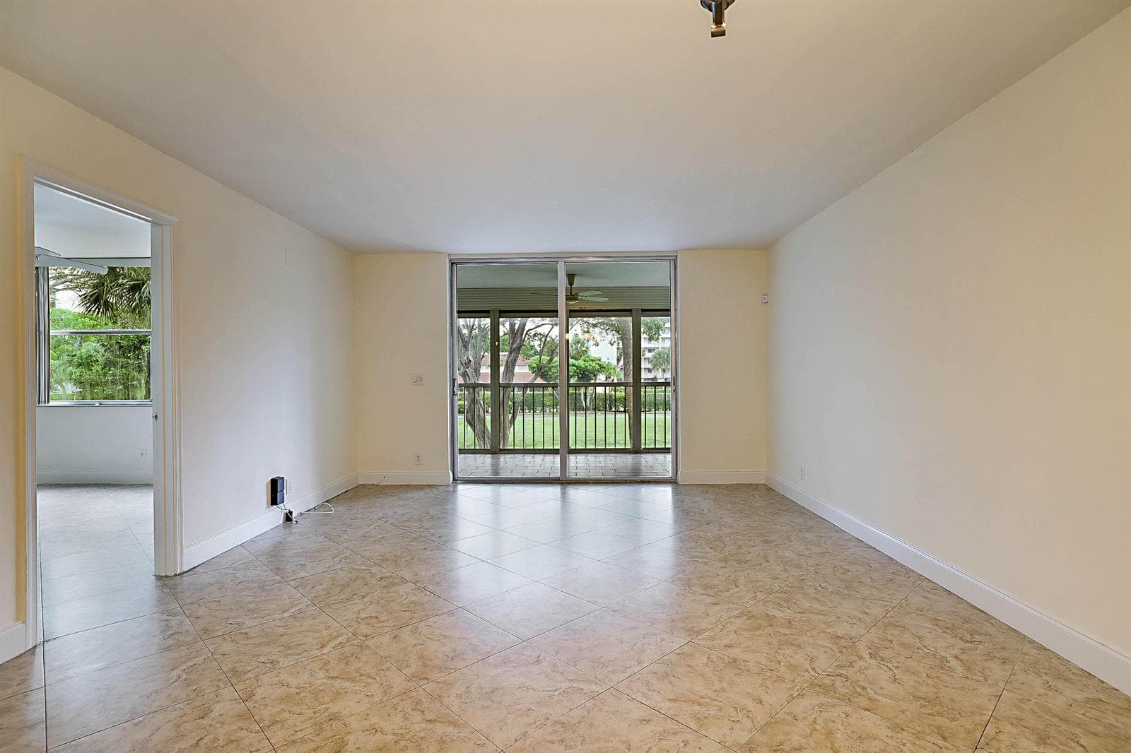 14527 Bonaire Boulevard 203 photo 10