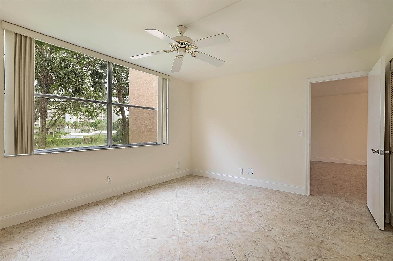 14527 Bonaire Boulevard 203 photo 21