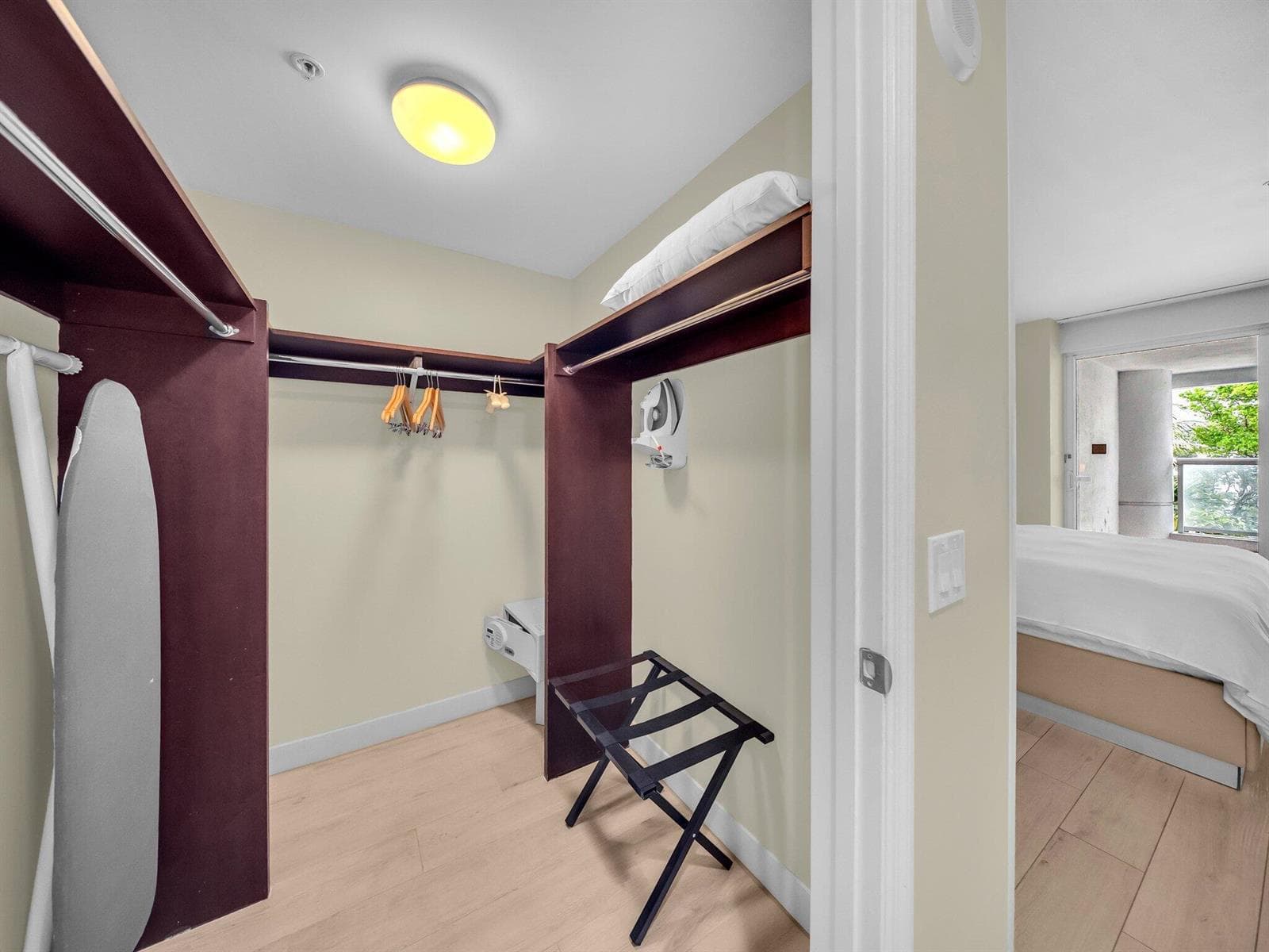 505 N Fort Lauderdale Beach Boulevard #221 photo 20