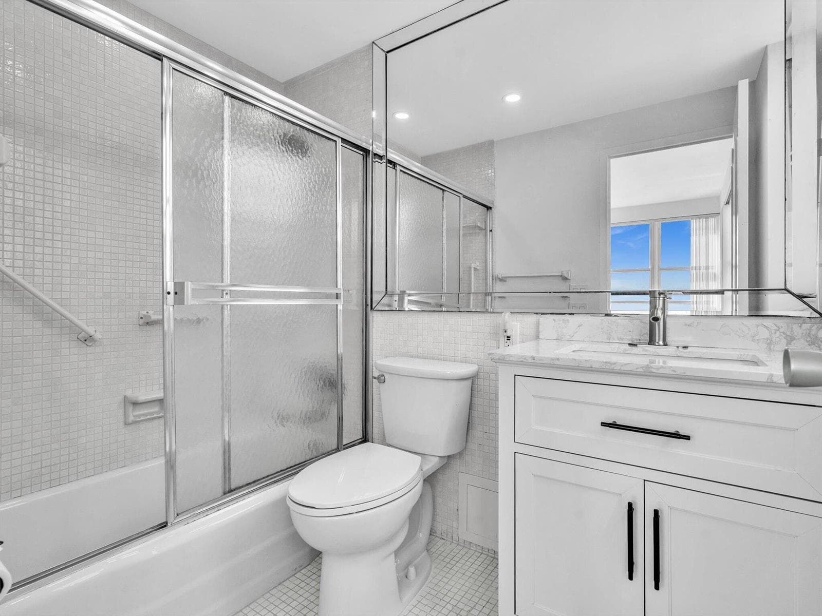 3200 NE 36th Street 1201 photo 23