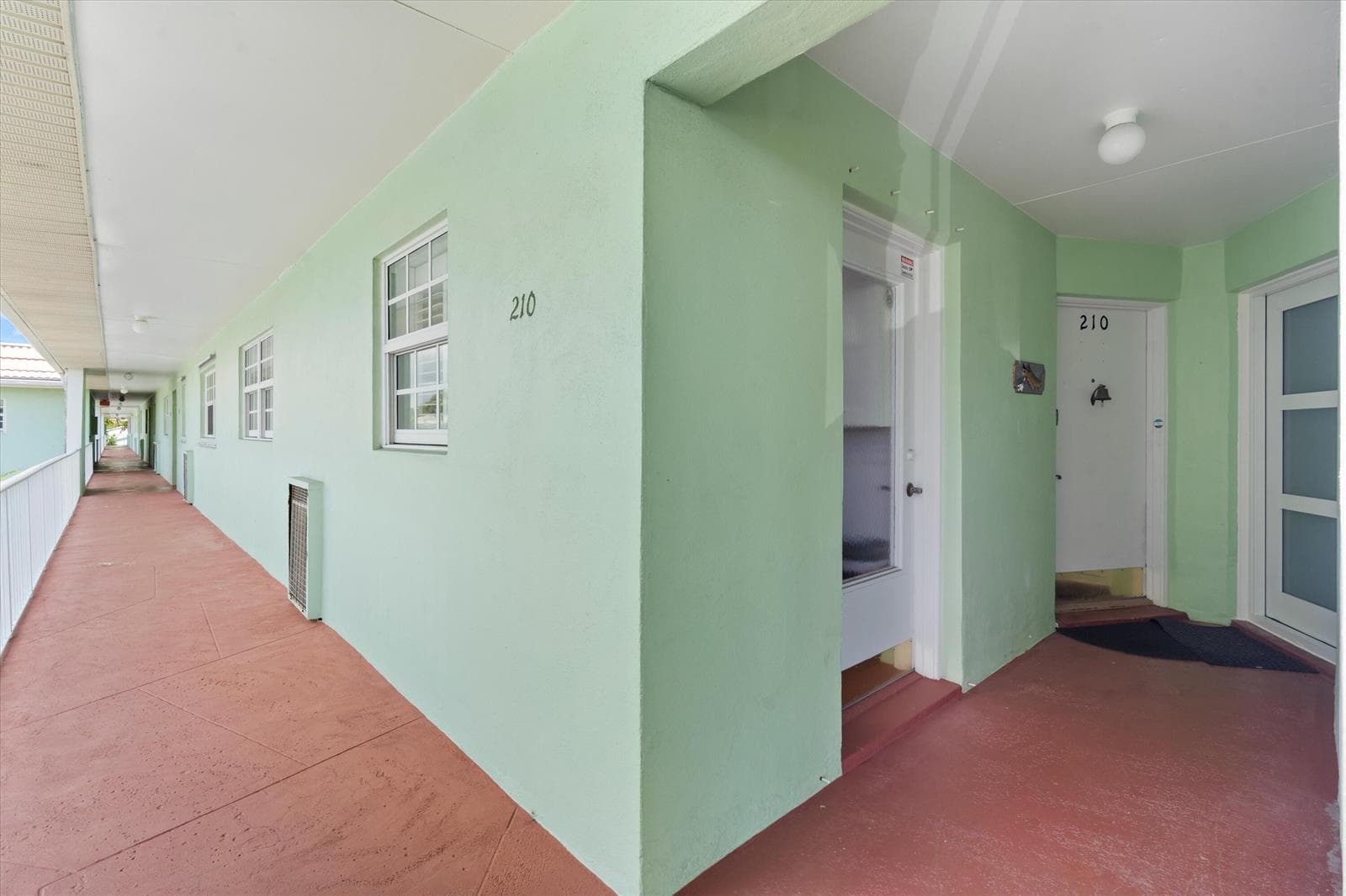 117 Lehane Terrace 210 photo 7