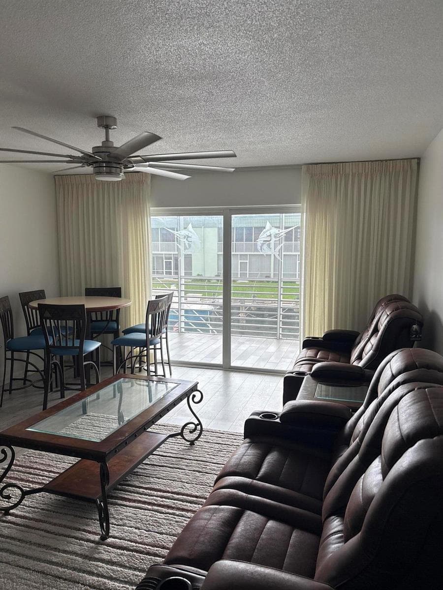 117 Lehane Terrace 210 photo 6