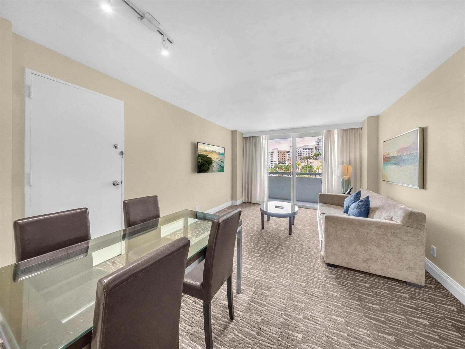 2670 E Sunrise Boulevard 319 photo 6