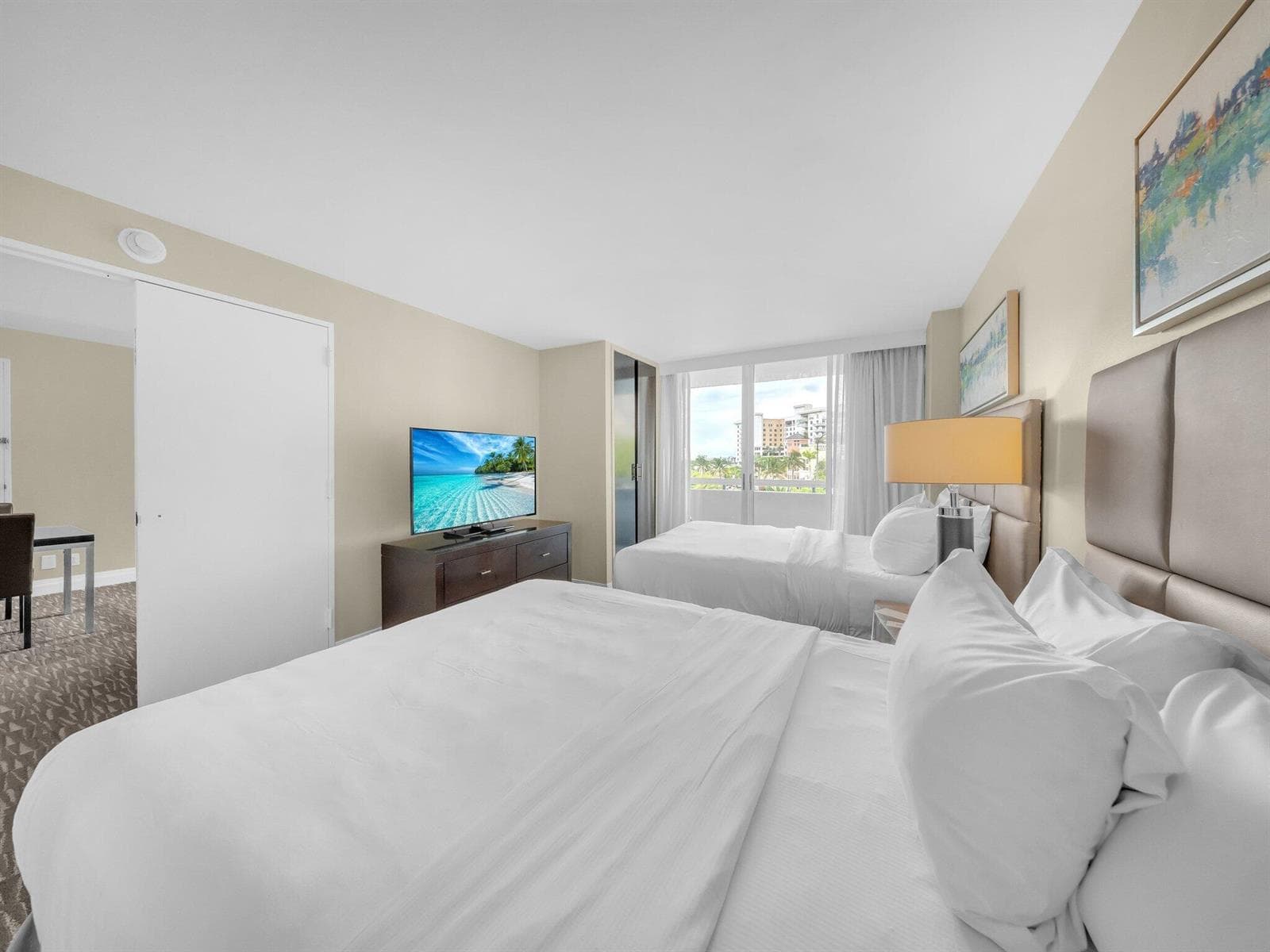 2670 E Sunrise Boulevard 319 photo 14