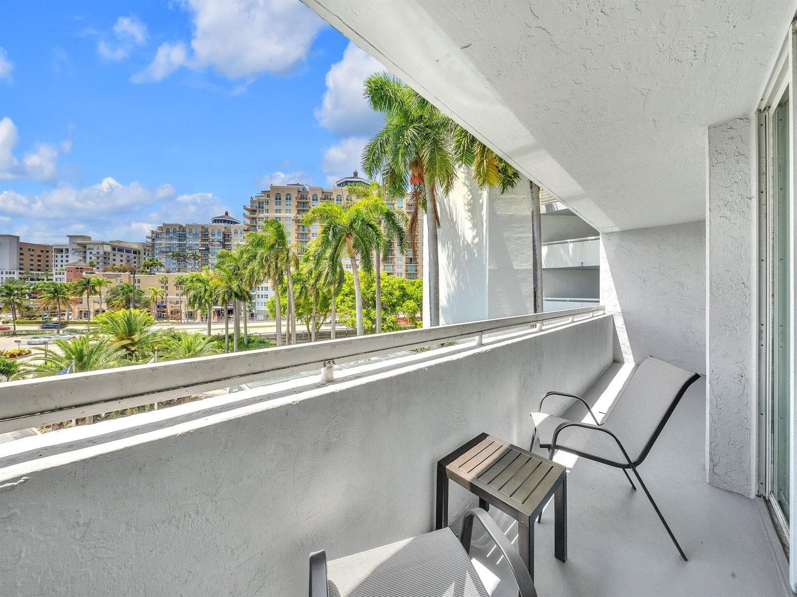 2670 E Sunrise Boulevard 319 photo 18